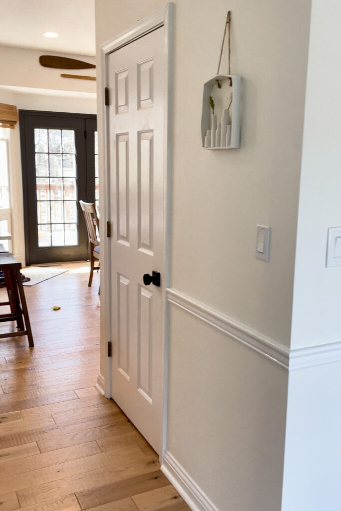 How to Remove &amp; Patch a Chair Rail - Liz Pacini