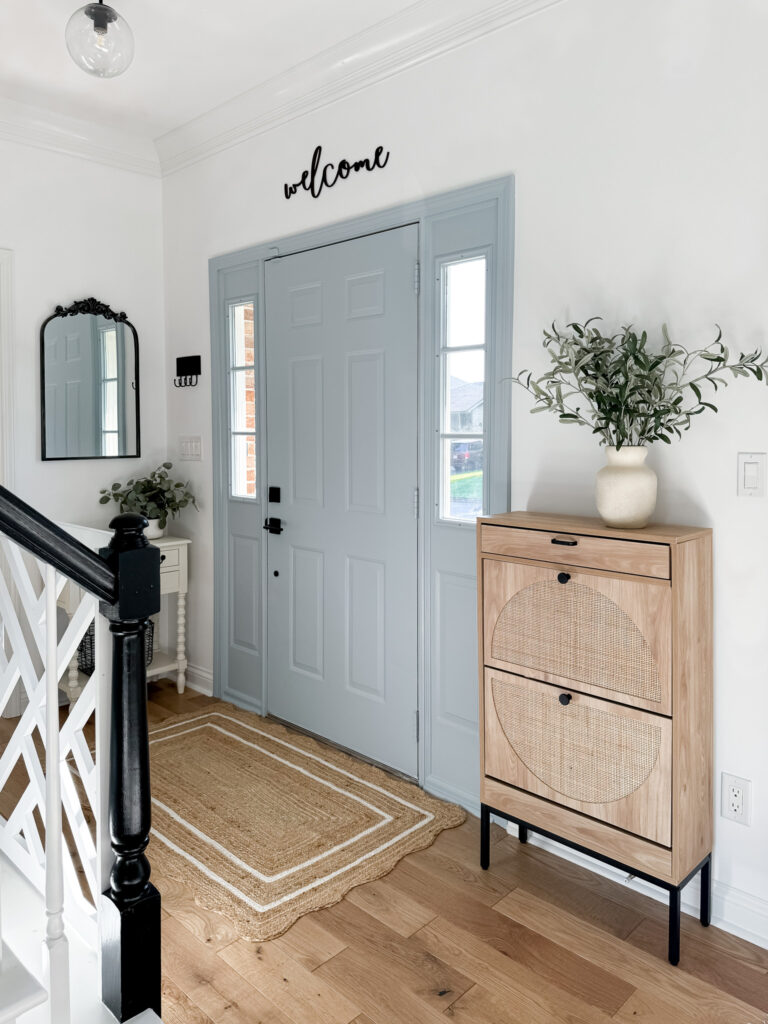 Small Entryway Makeover - Liz Pacini